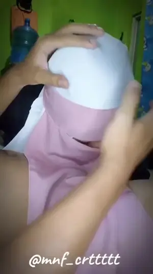 Bokep Indo Hijab Hanya Melepas Bawahan Bokep Indo Hijab Hanya Melepas Bawahan
